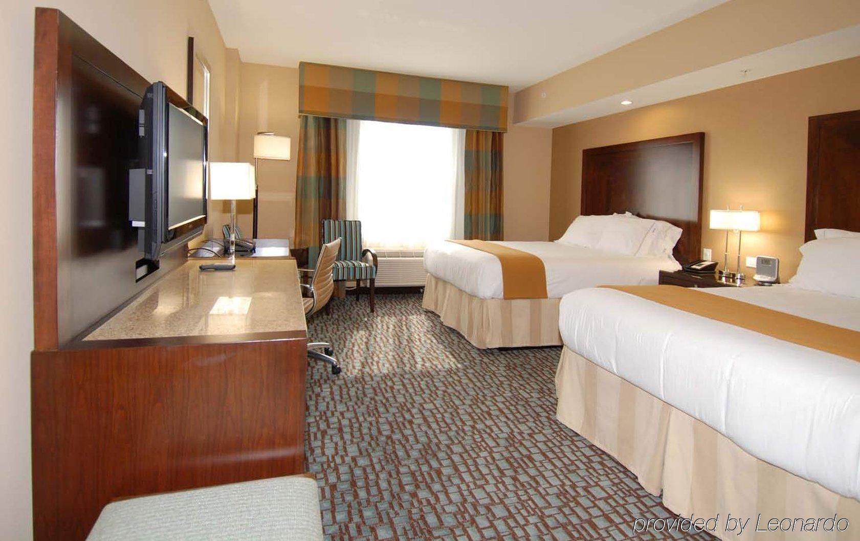 Holiday Inn Express Jacksonville Beach By Ihg Kamer foto